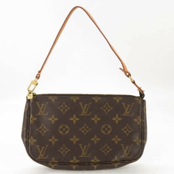 Louis Vuitton Handbags - 100% Auth Louis Vuitton Pochette Bag